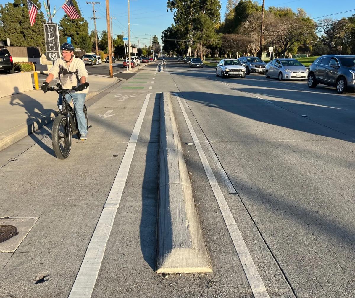 bike-land-curbs