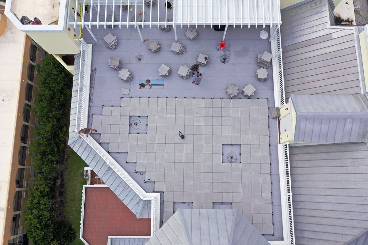 commercial-rooftop-pavers