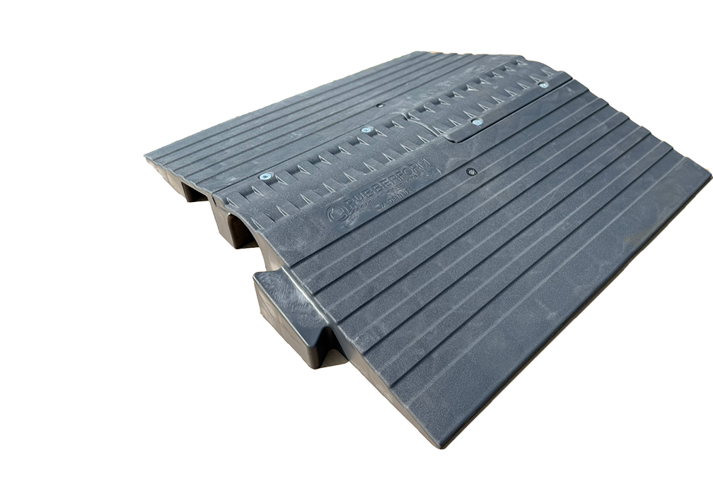 4" Pipe and Hose Ramp
